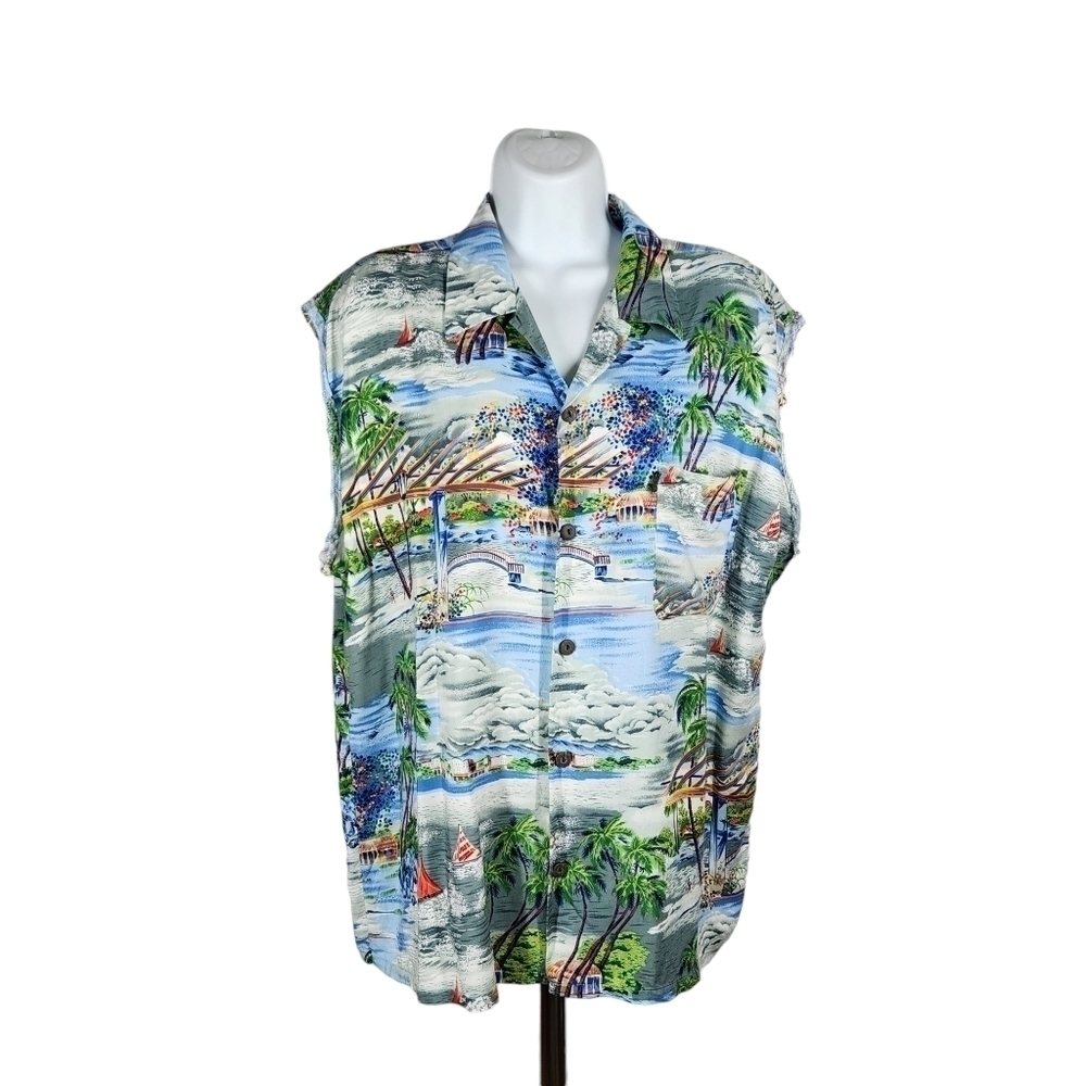 PINEAPPLE CONNECTION TROPICAL THEME SLEEVELESS BUTTON FRONT SHIRT